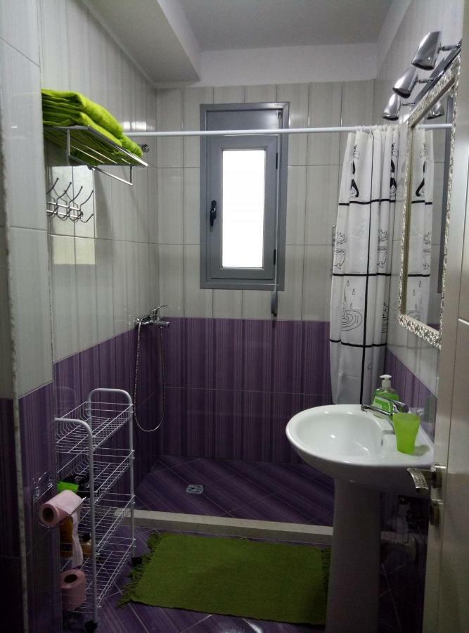 Elen Apartment - Adults Only Орикум Экстерьер фото