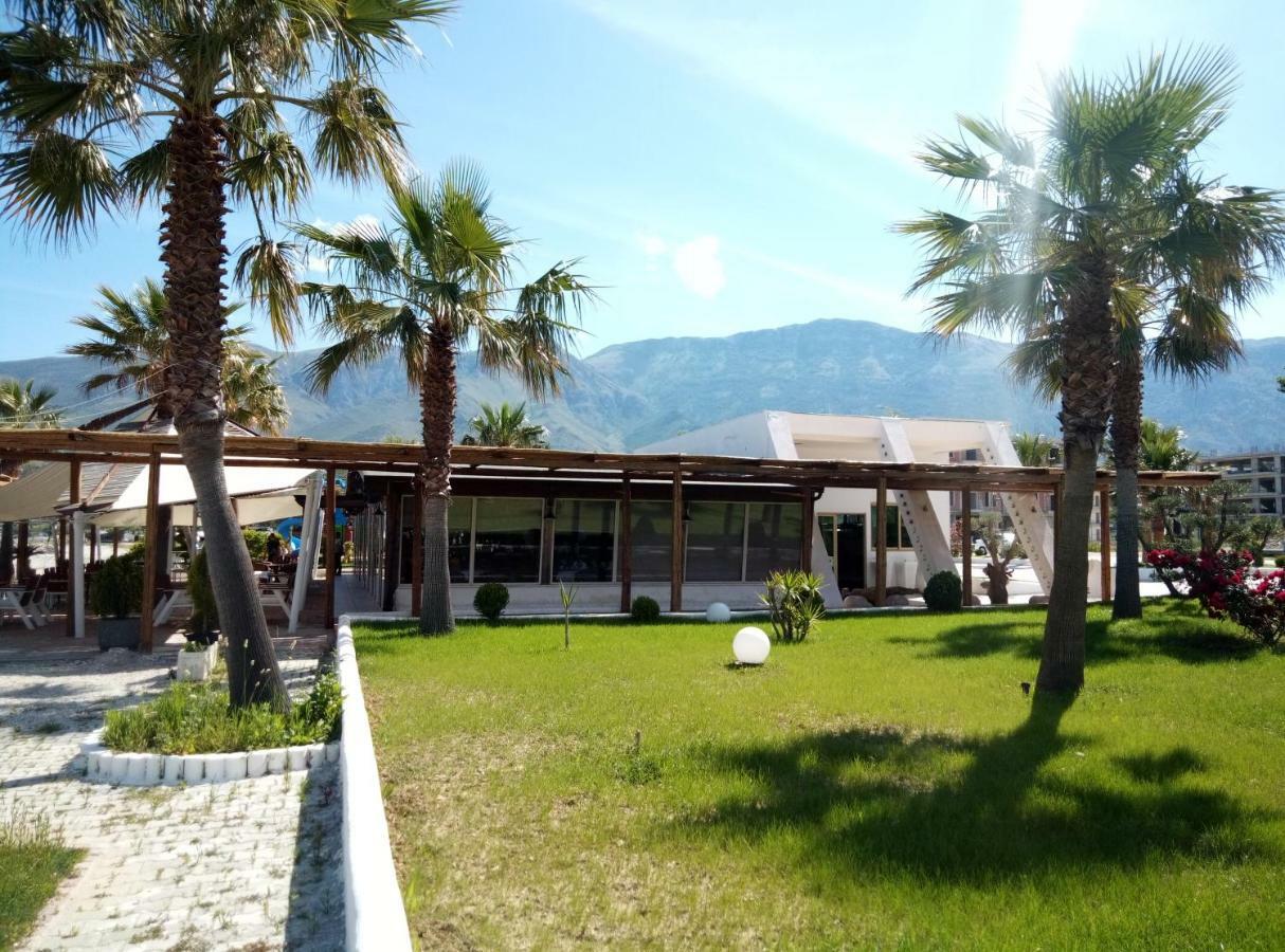 Elen Apartment - Adults Only Орикум Экстерьер фото